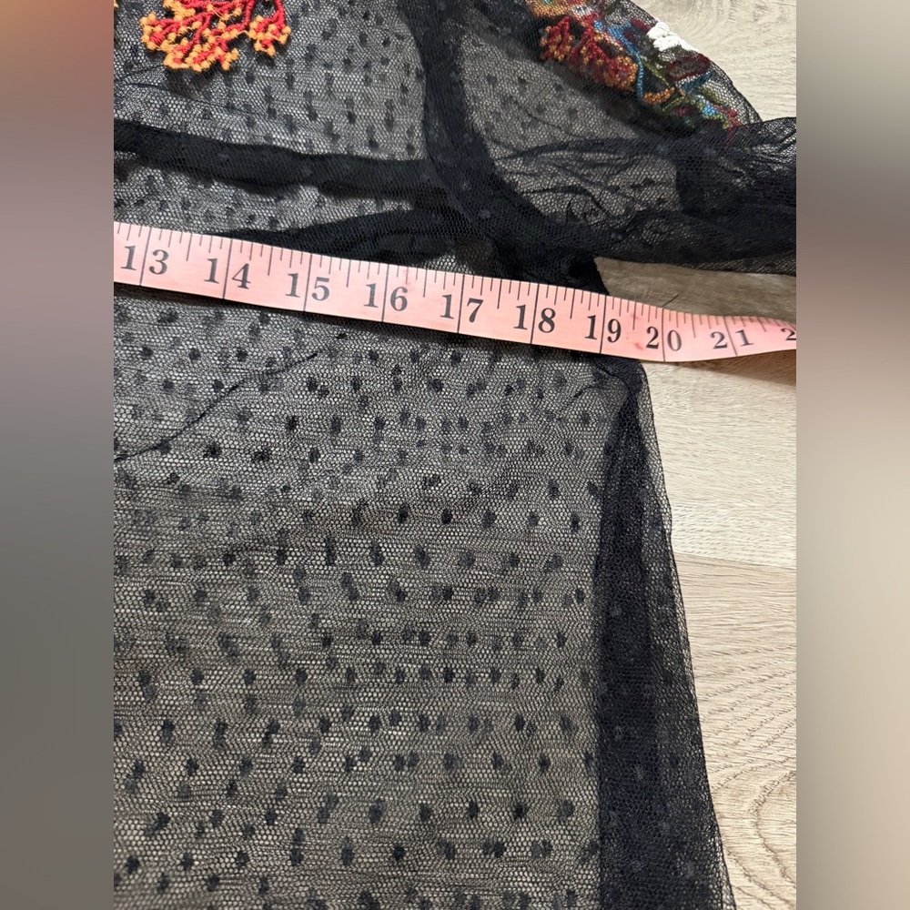 True Destiny Black Sheer Floral Blouse - Picture 6 of 7